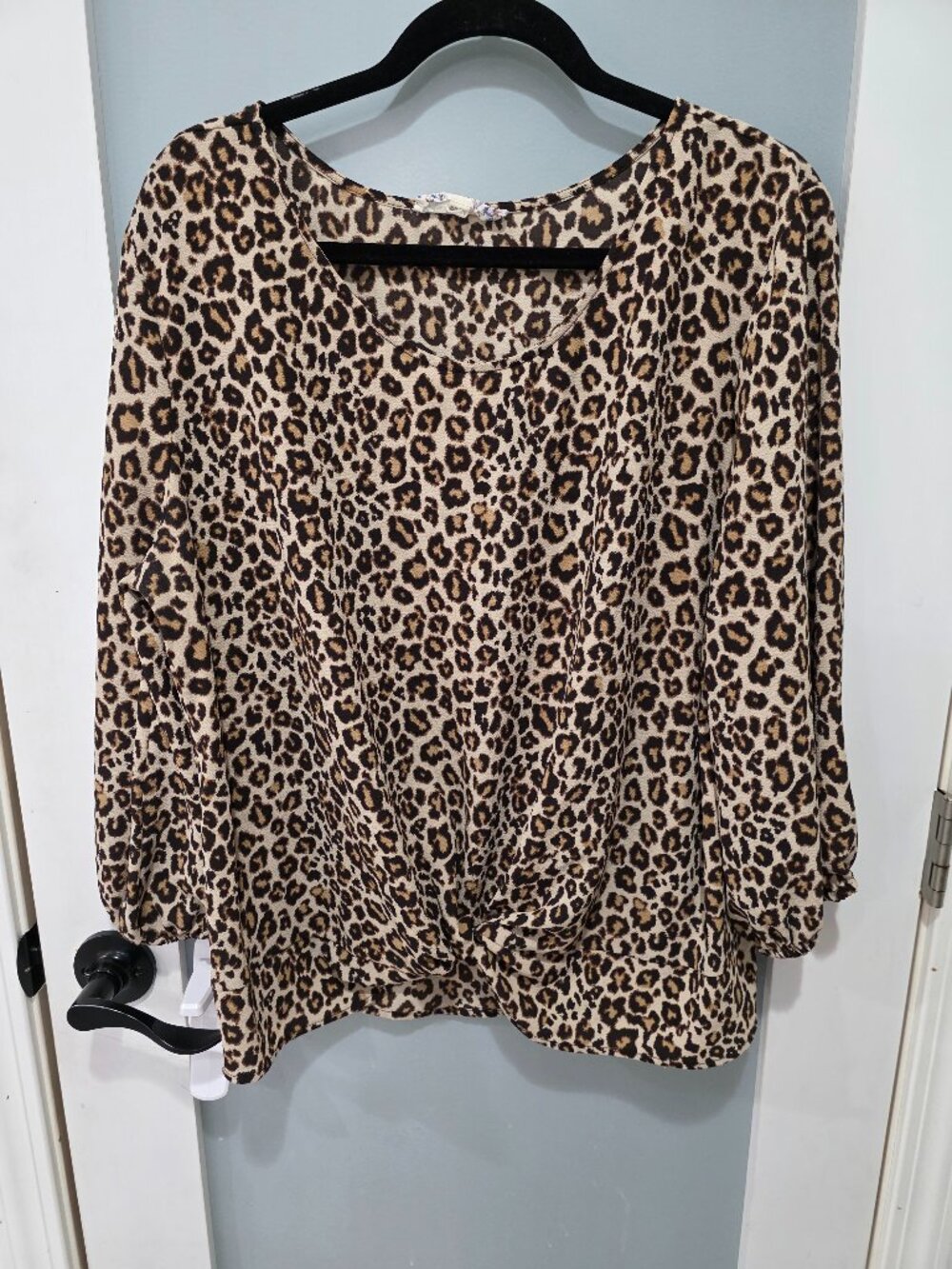 Pink Republic‎ Cheetah Print Tie Front Blouse – Size XXL